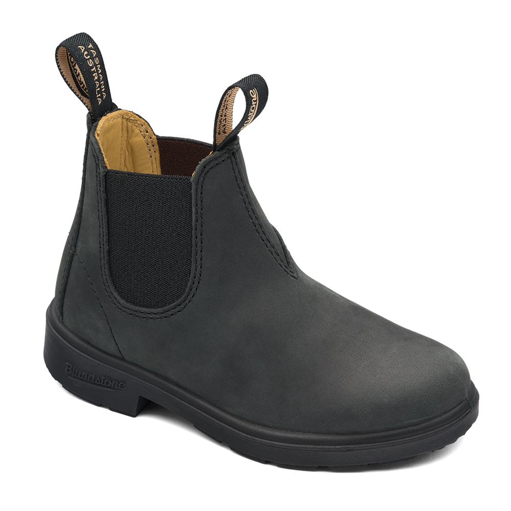 Black kids Blundstone boot pull-on style