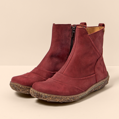 Pair of red winter ankle boots for women from El Naturalista, style N5450 Nido